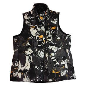 New Balance Floral Camouflage Womens Vest With Comfortable Off-set Full-Zip & Sn